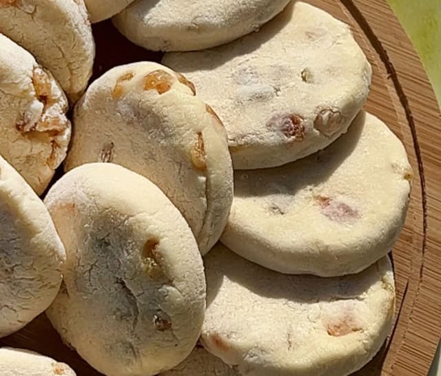 Vegan syrniki without cottage cheese with raisins (semi-finished product) 400g - Sweetli by Lilit
