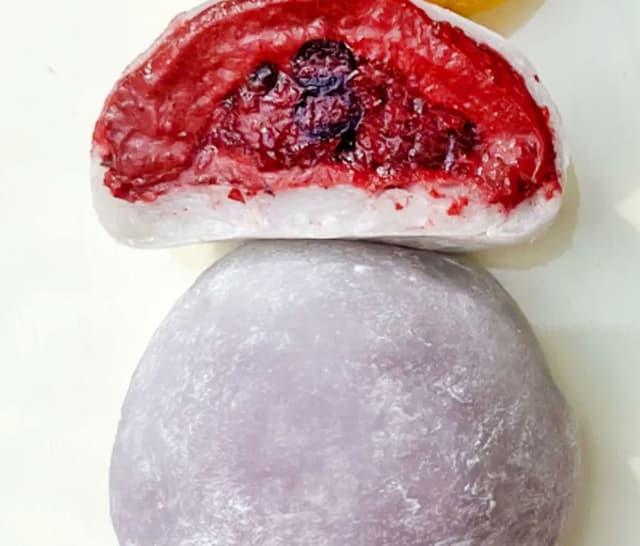 Berry Vegan Mochi 85g - Sweetli by Lilit