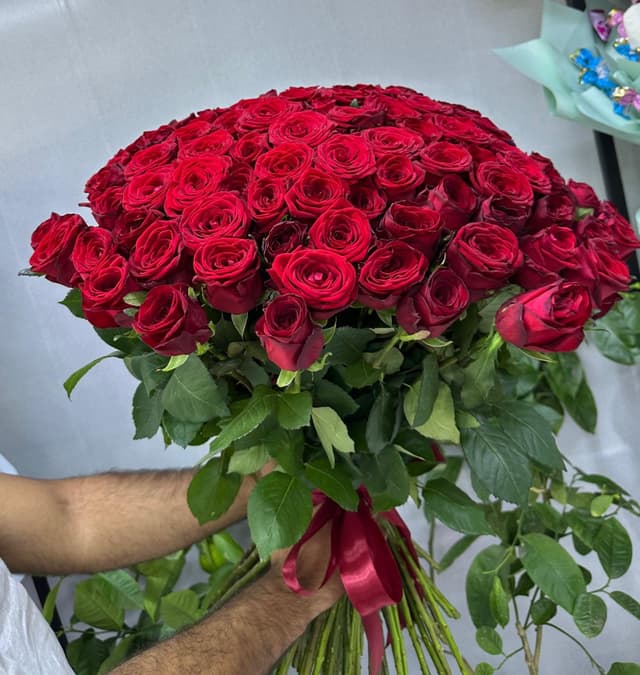 101 հատ  կարմիր վարդ -  Lusi Flowers