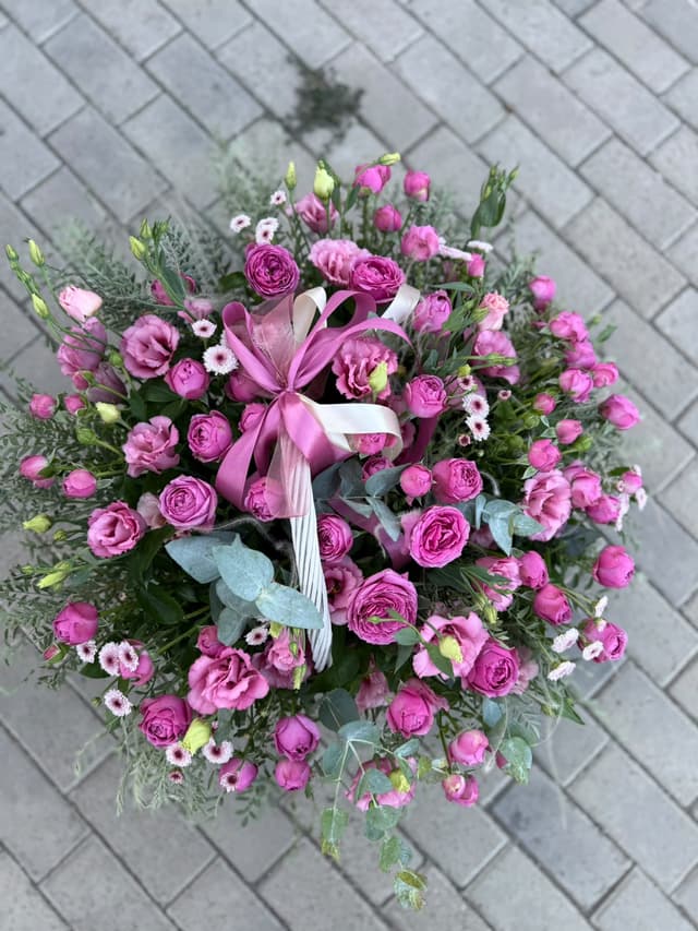Ծաղկիներ զամբյուղով -  ANNELLA Flowers & Design