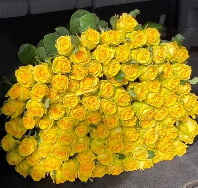 Bouquet of yellow roses - Vanila Flowers Shop