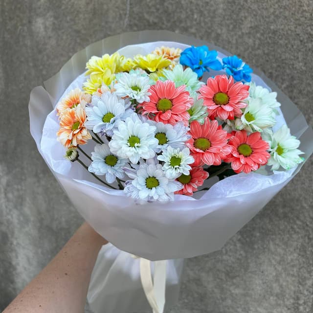 Bouquet of spray chrysanthemums (multicolored)