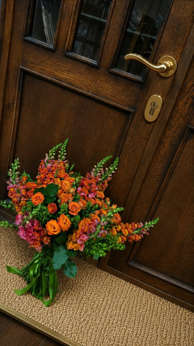Floral arrangement - Arpi flowers