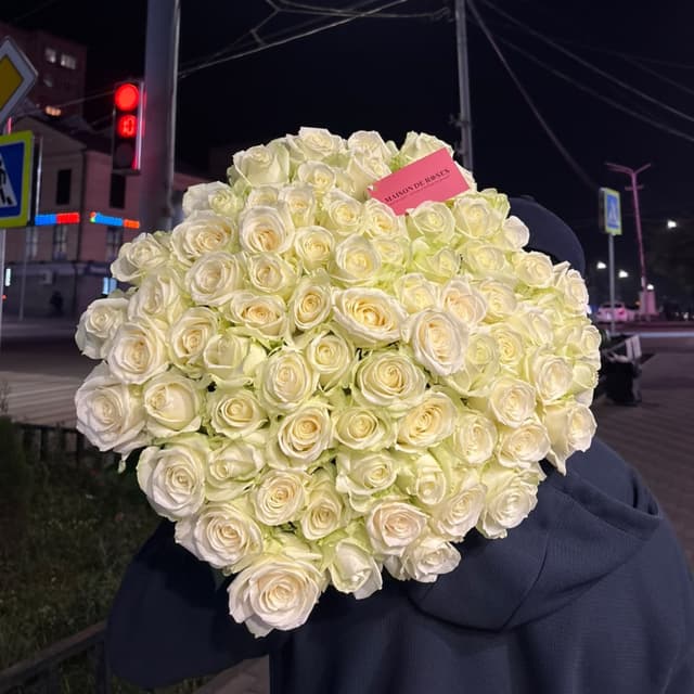 White rose bouquet - Maison de Roses
