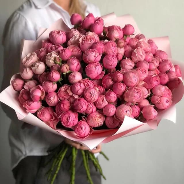 Букет NASTYA с пионовыми розами