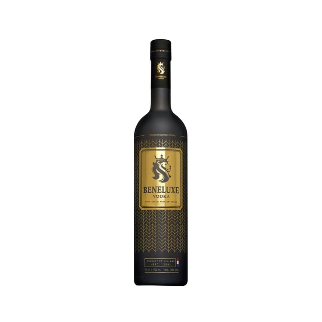 Օղի «Beneluxe Black» 700մլ