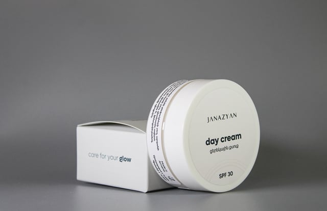 Դեմքի ցերեկային  քսուք  (JANAZYAN), SPF 30,  50 մլ․
