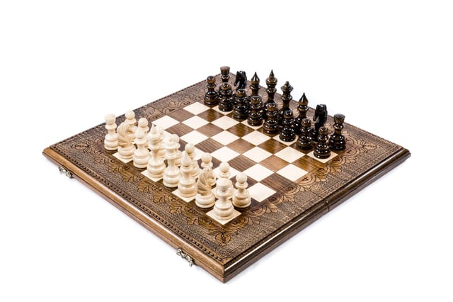 Շախմատ-նարդի դասական N5