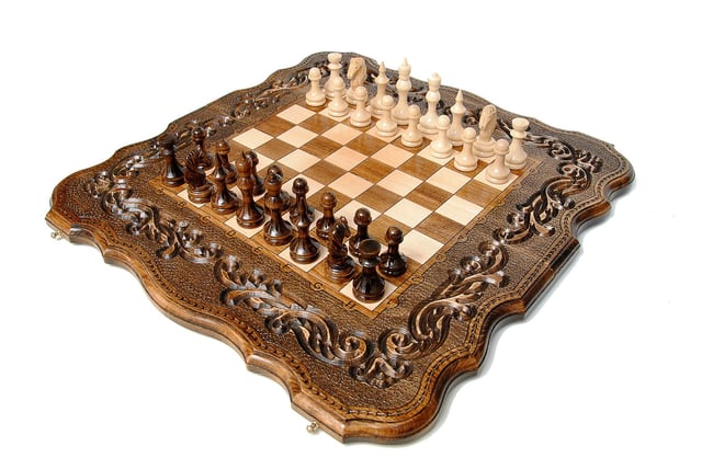 Շախմատ - նարդի N6