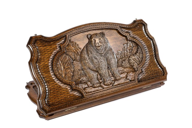 Նարդի ՛՛Արջ՛՛ հեղինակային եզրագծով