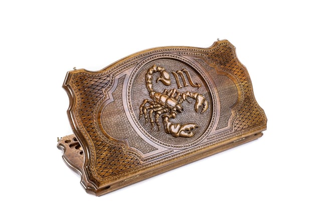 Նարդի ՛՛Համաստեղություն Կարիճ՛՛ հեղինակային եզրագծով