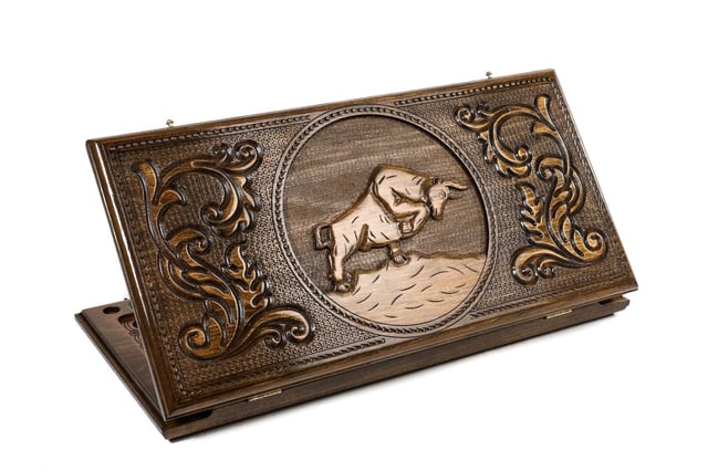 Նարդի ՛՛Ցուլ՛՛ դասական