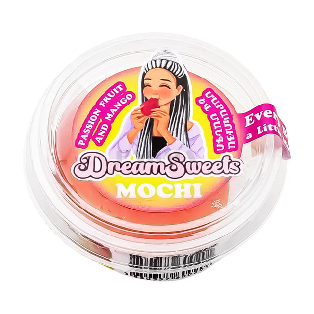 Mochi with passion fruit and mango flavor