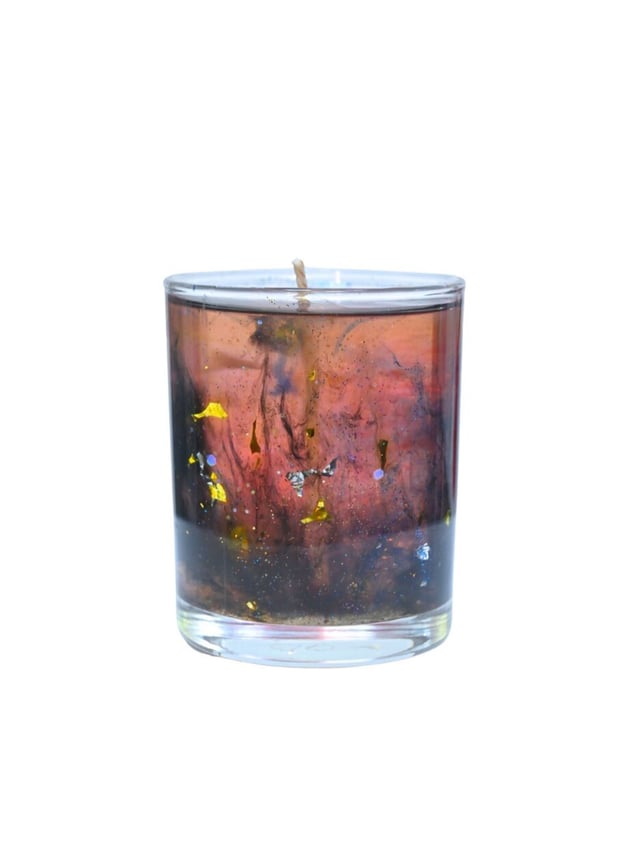 Մոմ  ՛՛Տիեզերք՛՛