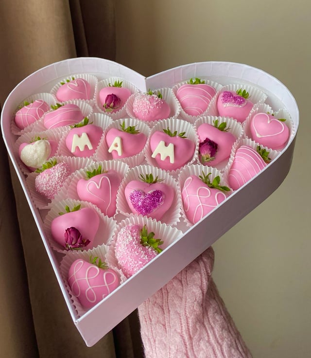 Heart-shaped box for mom