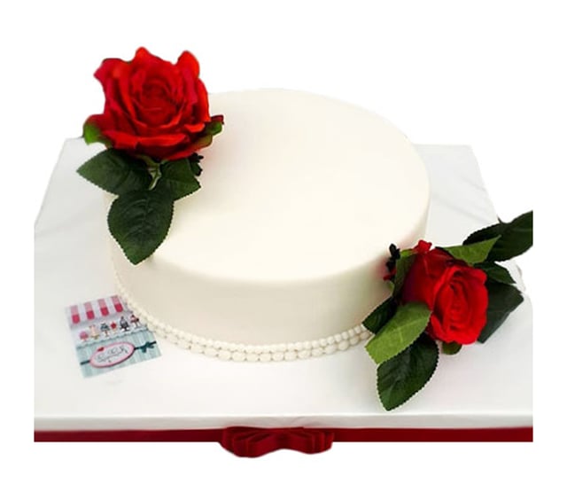 Cake 20 - Lip Lick cake