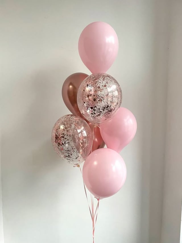 Pink balloons with helium gas, 7 pieces