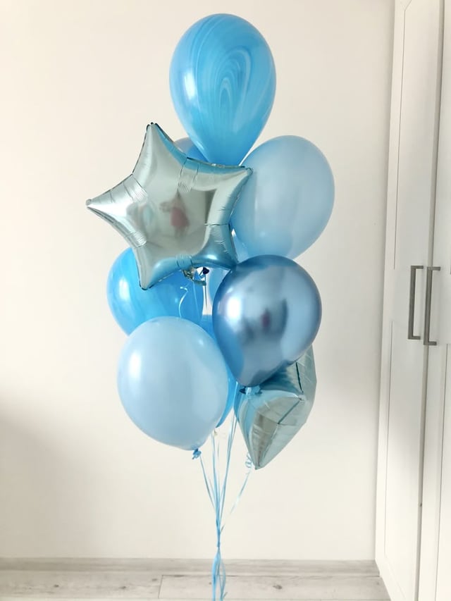 Balloons with helium gas, 9 pieces