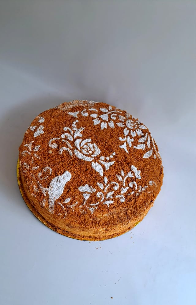 Մեղրատորթ 15 անձի համար- Lyusi Sweets Art