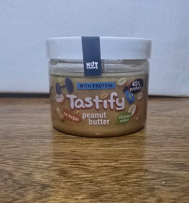 Peanut butter with protein - Nut valley 330g