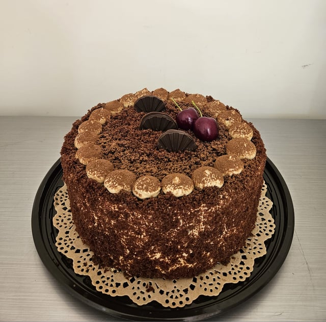 Prague Cake for 10 people - Arsa cake