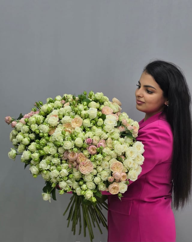 Փնջային վարդերով ծաղկեփունջ - Askaryan Flowers