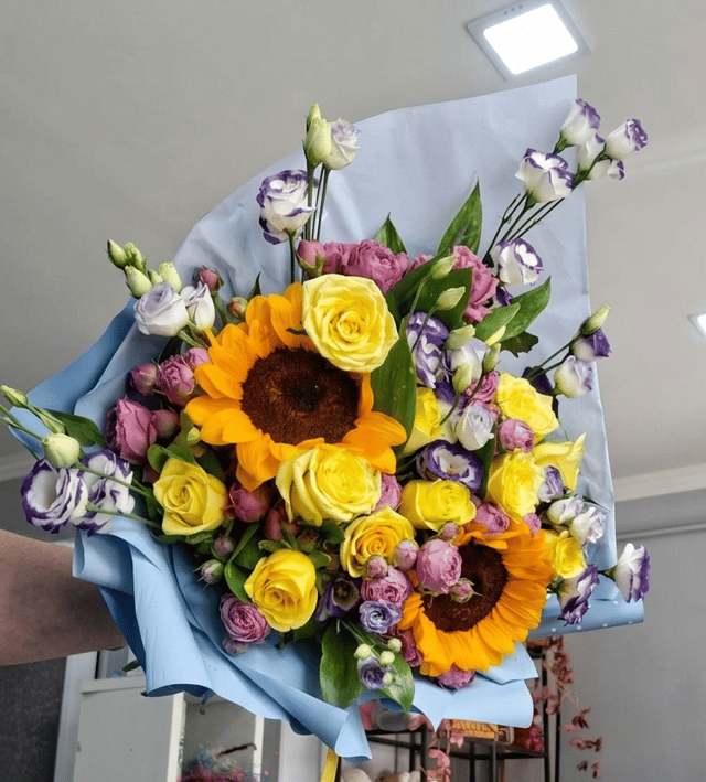 Floral composition - Amela Rose