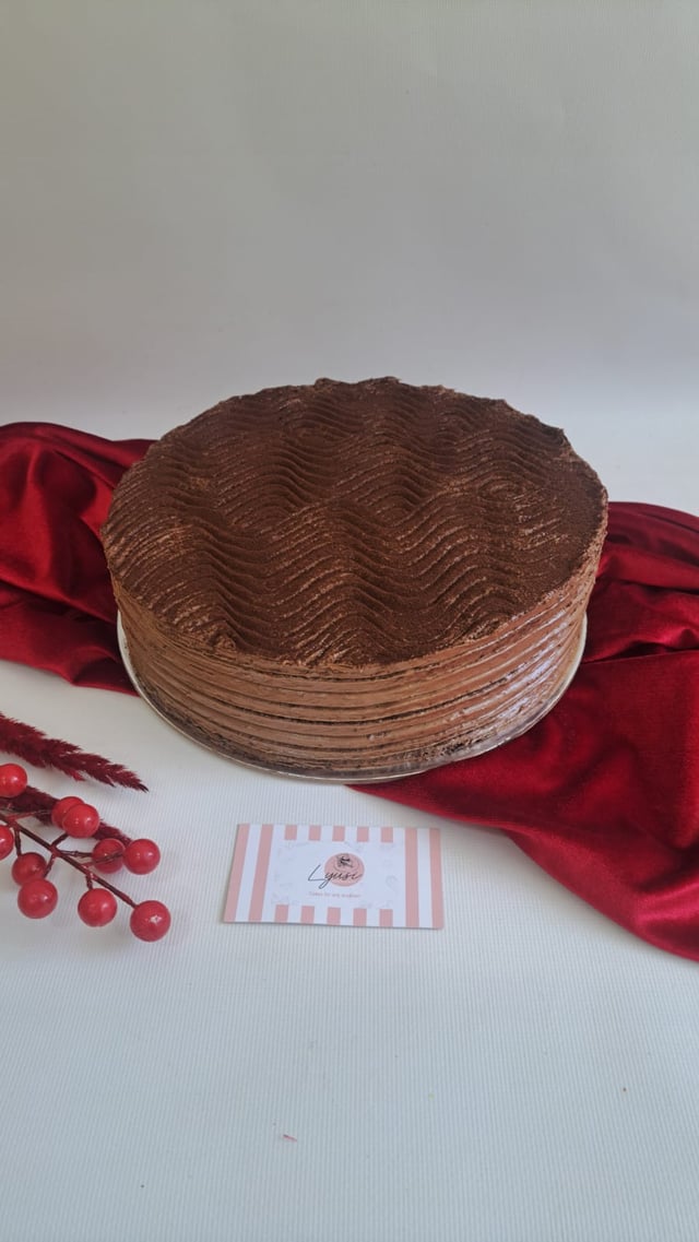 Տորթ՝ Անգլիական - Lyusi  Sweets Art   20 անձի համար