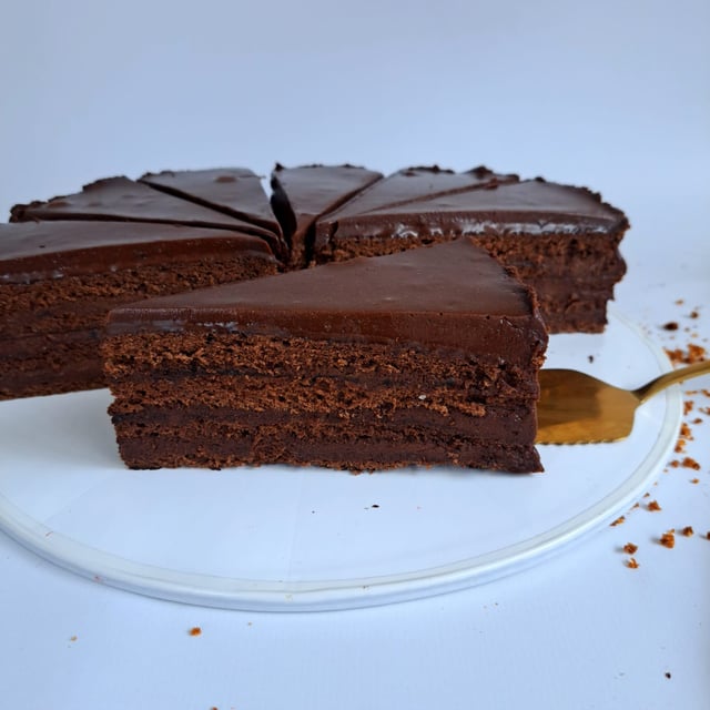 Տորթ Շոկոլադային հաճույք 20 անձի համար - Lyusi Sweets Art